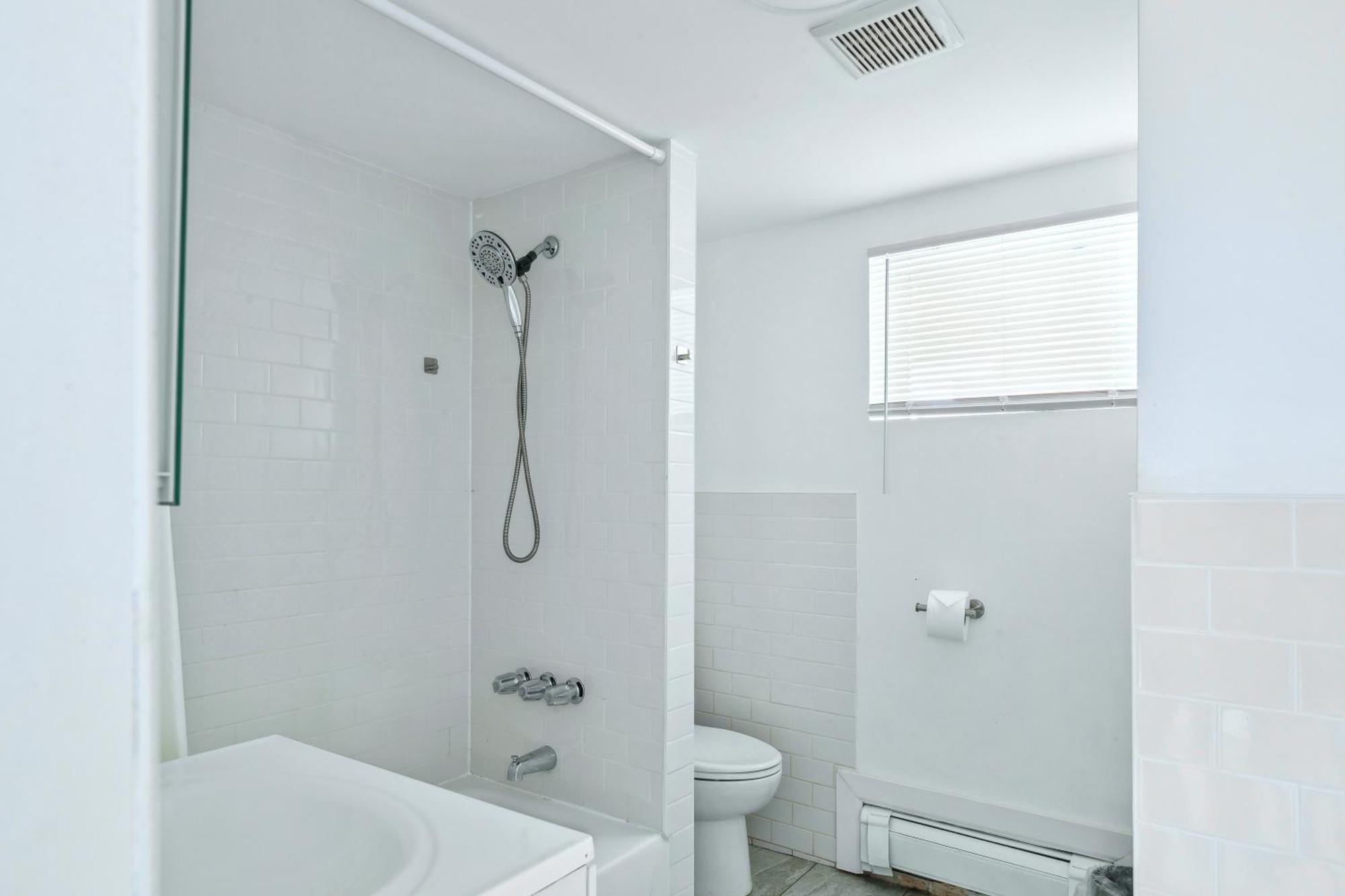 2 Bedroom Cozy Gem Manhattan Beach New York Exterior foto